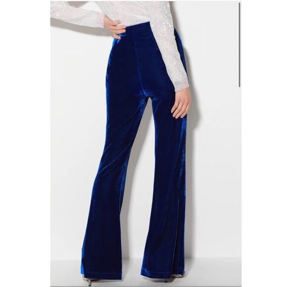 Lulu’s High Waisted Blue Velvet Flare Pants XS - Picture 3 of 9